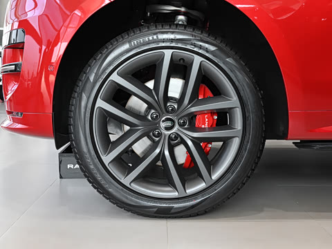 2025�� 400PS Dynamic SE