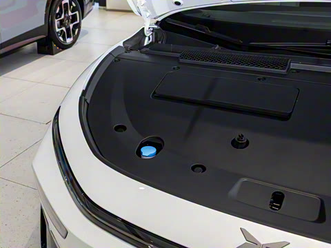 2026�� ���� 725 Max �콢��