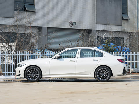 2026�� 325i M�˶���װ