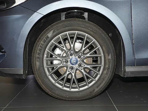 2025�� EV �Ǽݰ� 510KM�캽��