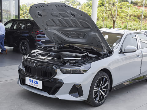 2026�� 530i ������ M�˶���װ