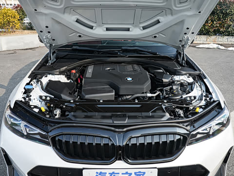 2026�� 330i M�˶���ҹ��װ