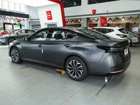 2026�� �������� 2.0L �����ʰ�