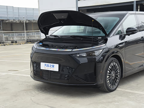 2026�� ���� 1602 Max