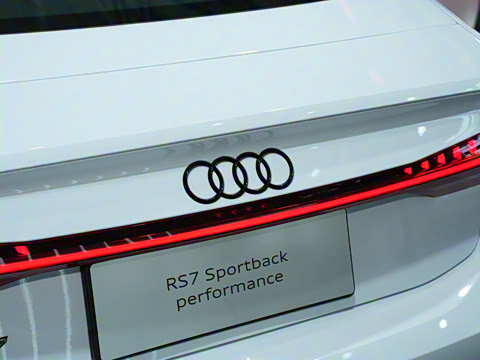 2025�� RS 7 4.0T Sportback performance