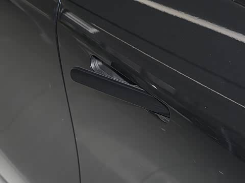 2026�� ���� 702 Max �콢��