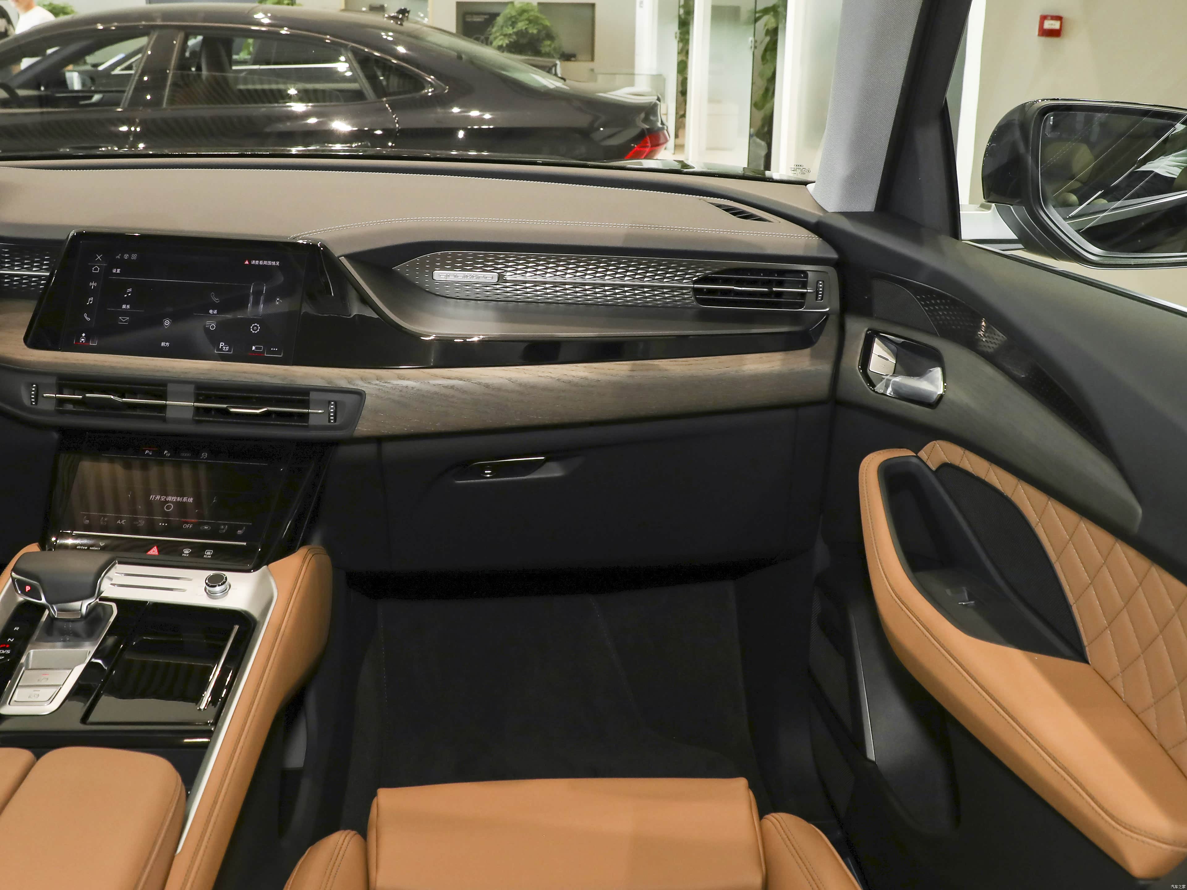 Audi Q6, миниатюра 11