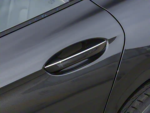 2026�� ���L 300TSI ����