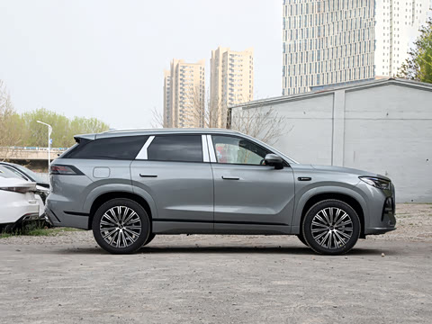 2027�� 2.0T �Զ�������ӥ500��