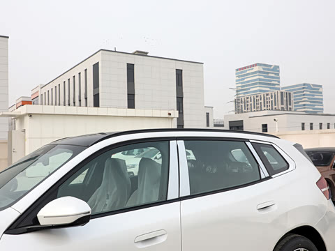 2026�� xDrive25L M�˶���ҹ��װ