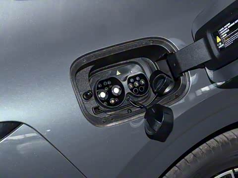 2026�� ������������� 730������