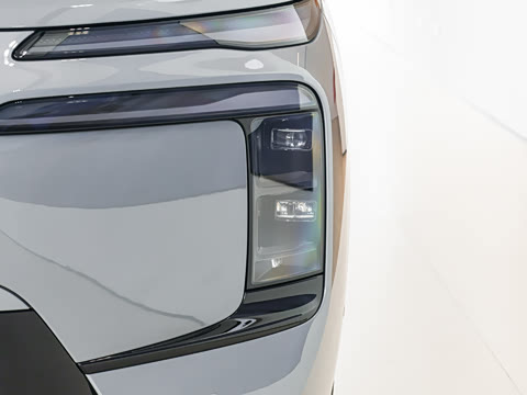 2025�� �콢��