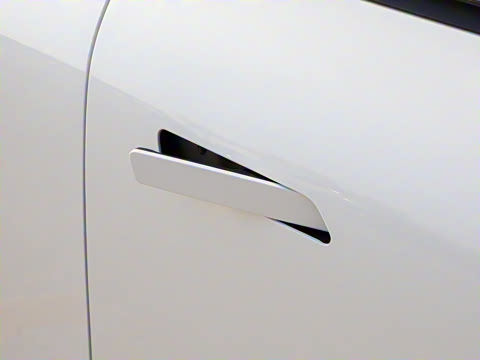 2026 007+  565 Ultra+״