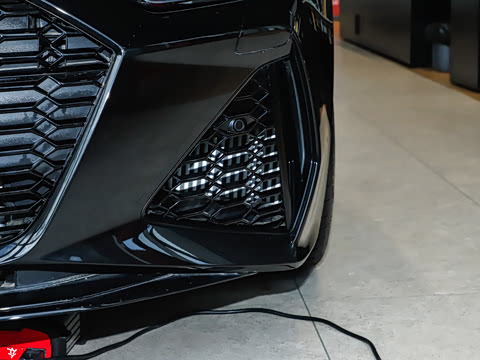 2025��  RS 6 4.0T Avant performance