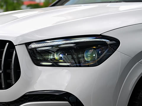 2026�� AMG GLE 53 4MATIC+
