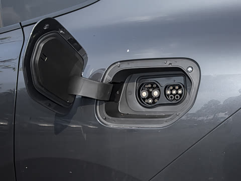 2025�� 670 Pro��