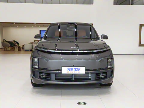 2025�� Pro ���ܻ��°�