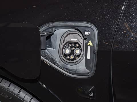 2026�� 600 SE 5��