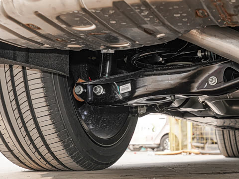 2026�� 2.0T 405 AT������