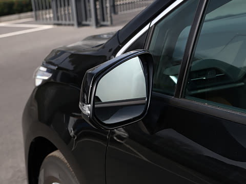 2026�� 2.5L �߶���