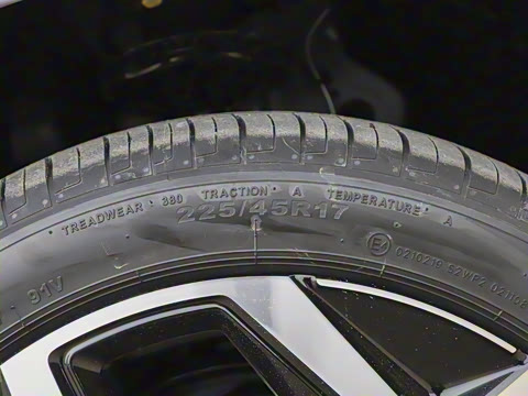 2026�� 300TSI R-Line