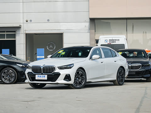 2026�� �Ŀ� 525Li M�˶���װ