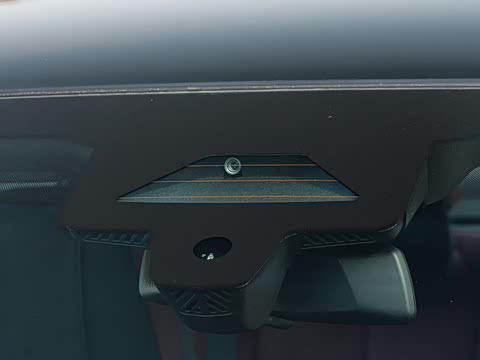 2026�� �Ŀ� 530Li ������ M�˶���װ