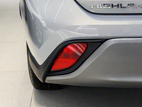 2026�� 2.5L���ܵ��˫������������ 7��