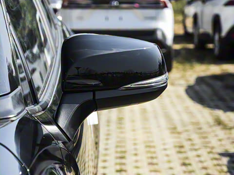 2026�� 2.0L CVT����PLUS��