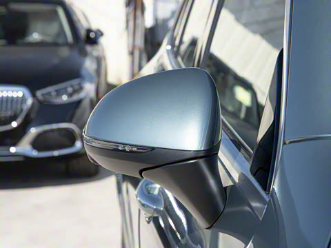 2026�� GLC 300 L 4MATIC ������ 5��