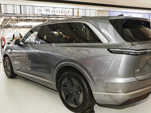 2025�� Pro ������