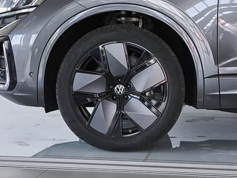 2026�� 3.0TSI �񾳰� �����˶���װ