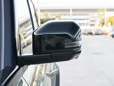 2025�� 215Զ�а�