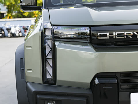 2025�� 215Զ�а�