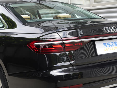 2026�� A8L Horch��ʼ�˰� 60TFSI