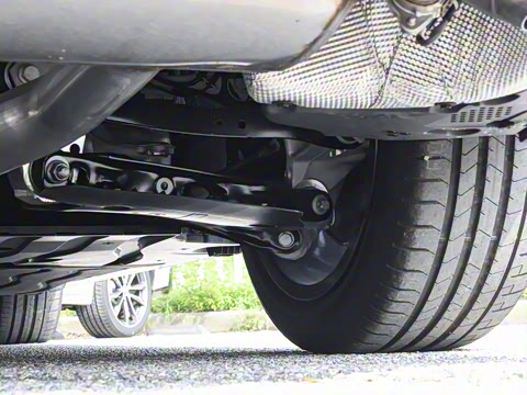 2026�� 530Li ������ M�˶���װ