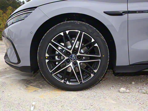 2025�� EV �Ǽݰ� 635KM�����״��콢��