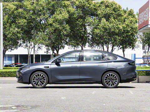 2025�� 550������