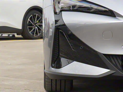 2025�� �Ŀ� 560PRO 185kW