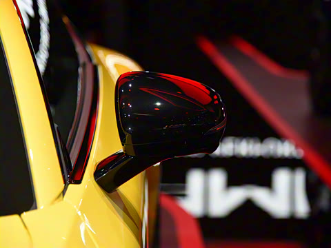 2025�� AMG GT 63 4MATIC+