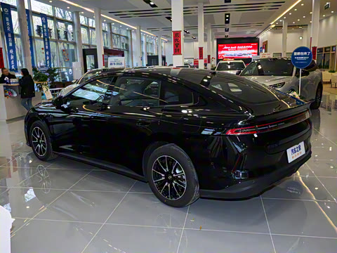 2026�� 240����Ultra