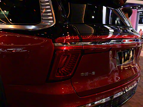 2026�� 4.0T ����콢�� 4��