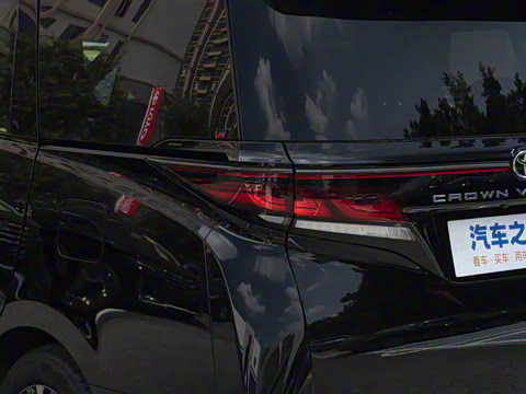 2025�� �ʹ� ˫�� 2.5L ī���