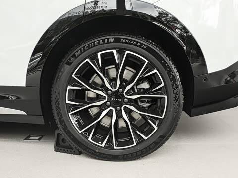 2025�� 100kWh �����������Ǽݰ�