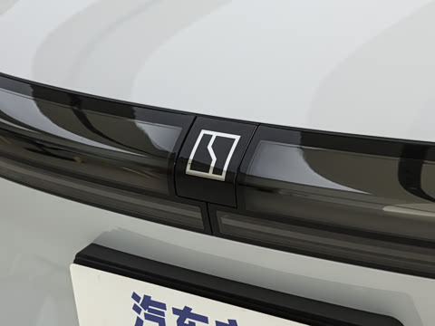 2025�� 100kWh �����������Ǽݰ�