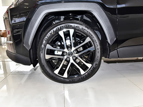 2026�� 2.0L ���ܵ��˫�� PRO+