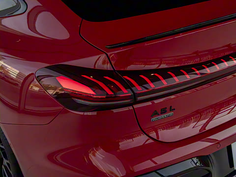 2026�� TFSI quattro 150kW �����޶���