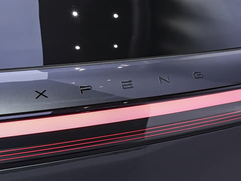 2026�� ���� 1585 �����콢��
