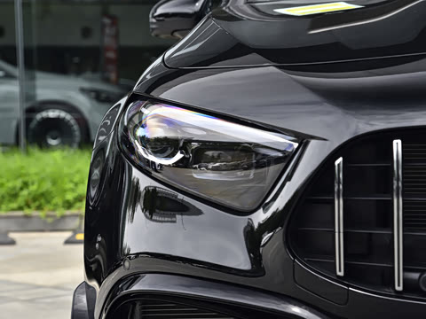 2026�� AMG A 45 S 4MATIC+