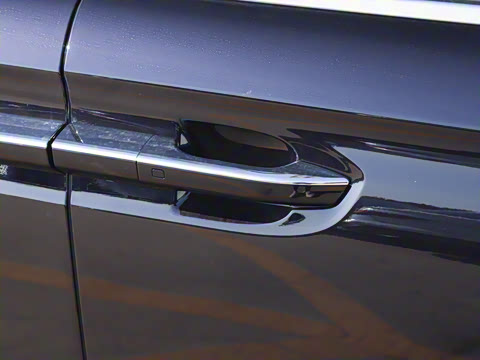 2025�� EV ����׿Խ������